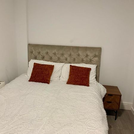 M4M Rooms- Ng8 5Np Room 1 Nottingham Eksteriør bilde